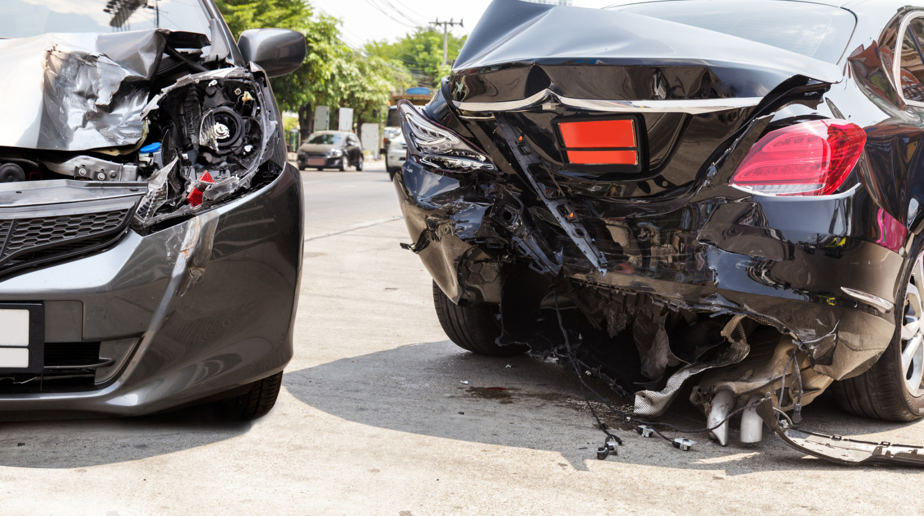 Benefits of Hiring a Car Accident Lawyer After a Crash